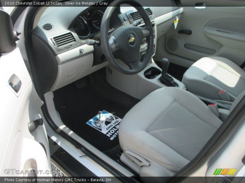 Silver Ice Metallic / Gray 2010 Chevrolet Cobalt LS Sedan