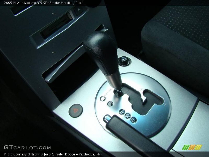 Smoke Metallic / Black 2005 Nissan Maxima 3.5 SE