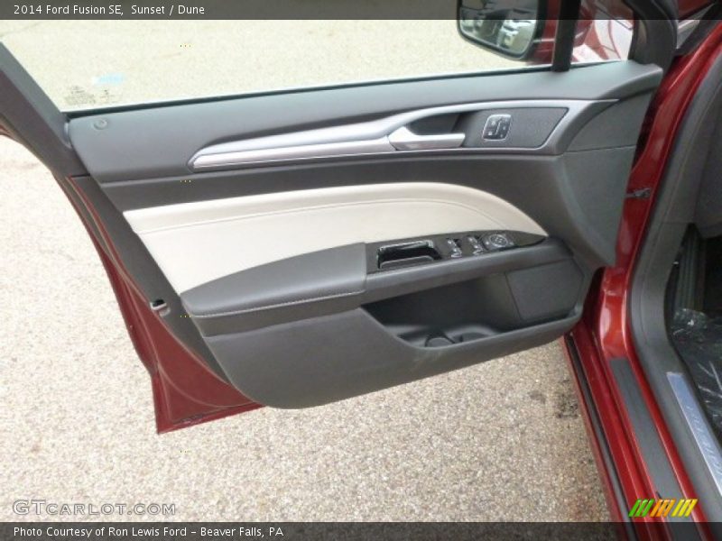 Sunset / Dune 2014 Ford Fusion SE