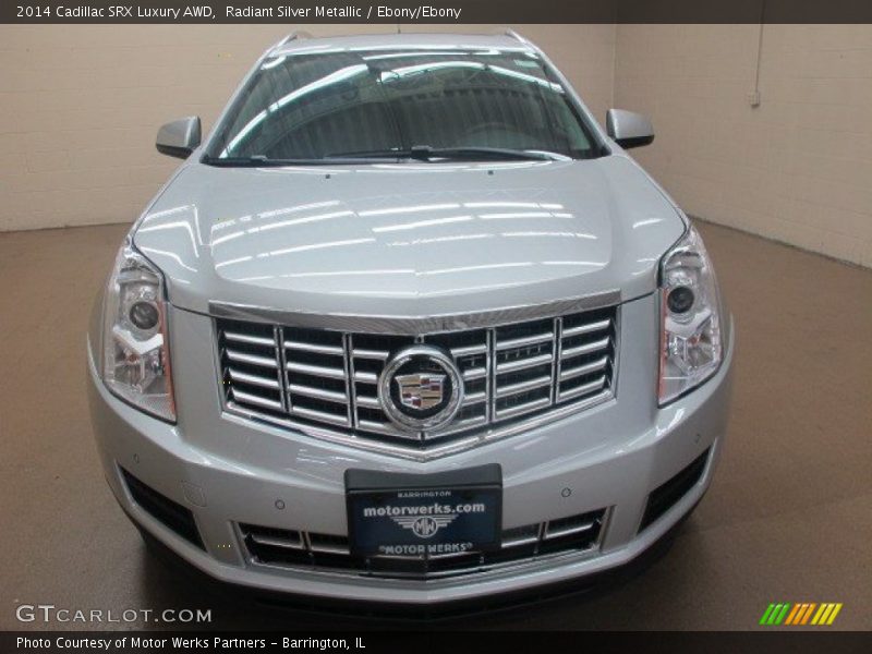 Radiant Silver Metallic / Ebony/Ebony 2014 Cadillac SRX Luxury AWD