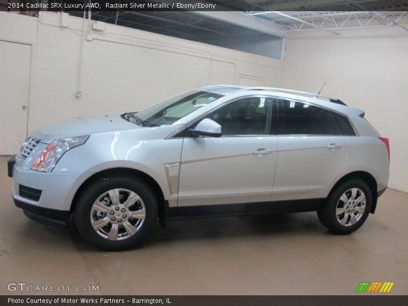 Radiant Silver Metallic / Ebony/Ebony 2014 Cadillac SRX Luxury AWD