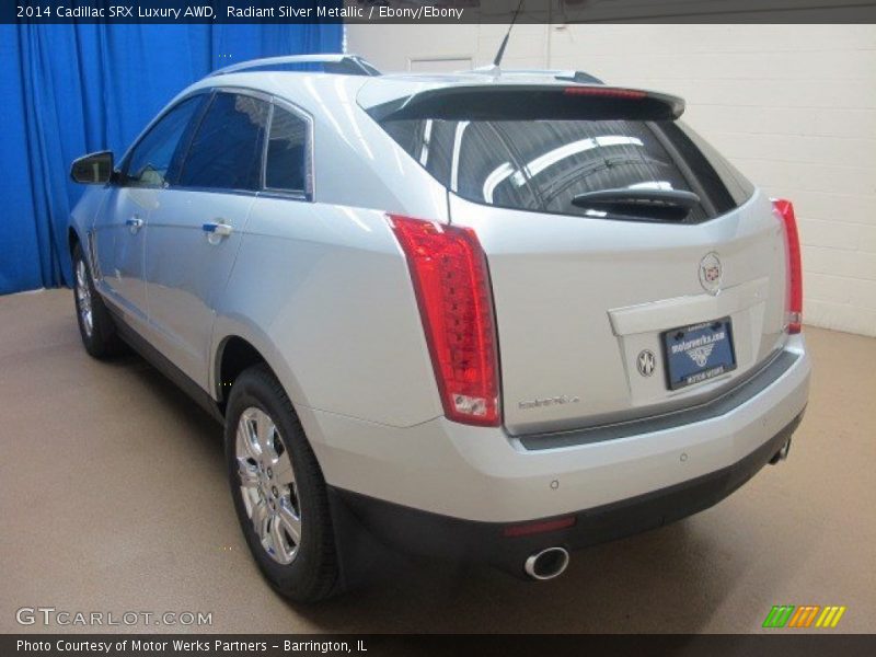 Radiant Silver Metallic / Ebony/Ebony 2014 Cadillac SRX Luxury AWD