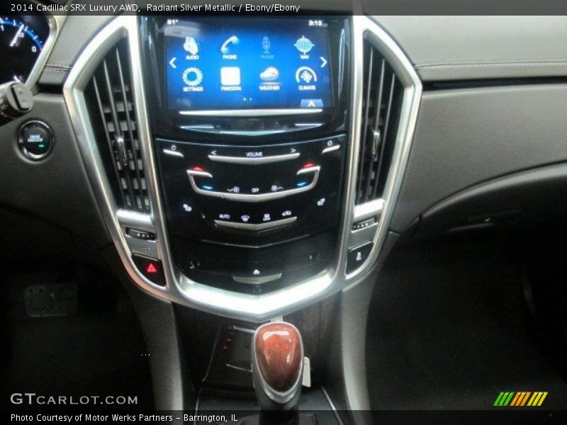 Radiant Silver Metallic / Ebony/Ebony 2014 Cadillac SRX Luxury AWD