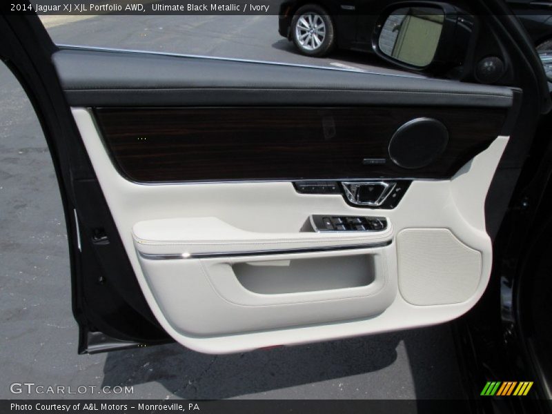 Ultimate Black Metallic / Ivory 2014 Jaguar XJ XJL Portfolio AWD