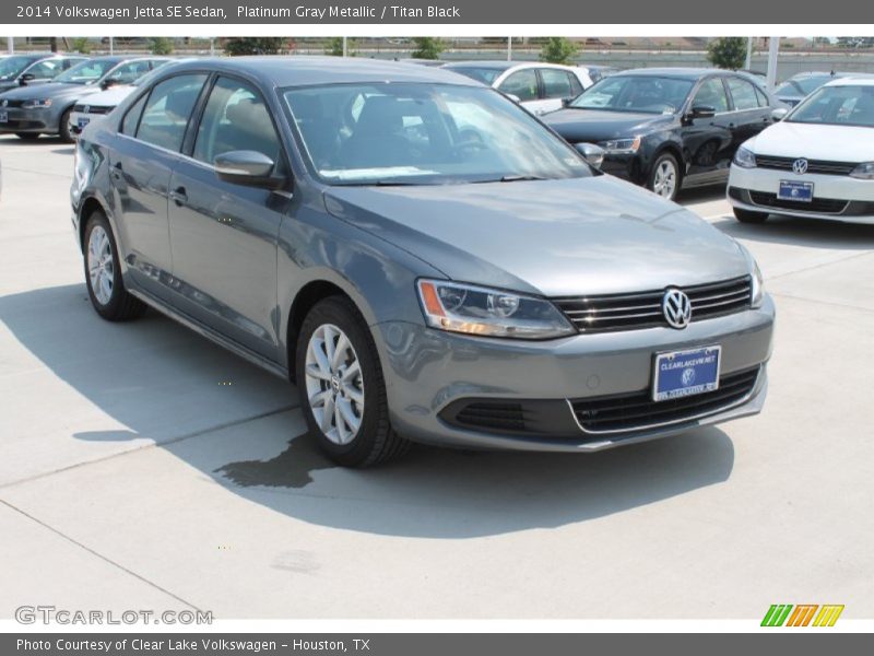 Platinum Gray Metallic / Titan Black 2014 Volkswagen Jetta SE Sedan