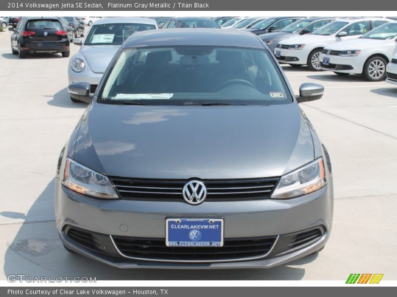 Platinum Gray Metallic / Titan Black 2014 Volkswagen Jetta SE Sedan