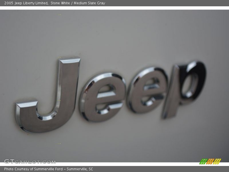 Stone White / Medium Slate Gray 2005 Jeep Liberty Limited