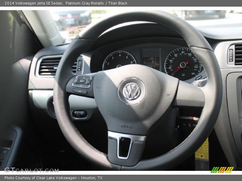 Platinum Gray Metallic / Titan Black 2014 Volkswagen Jetta SE Sedan