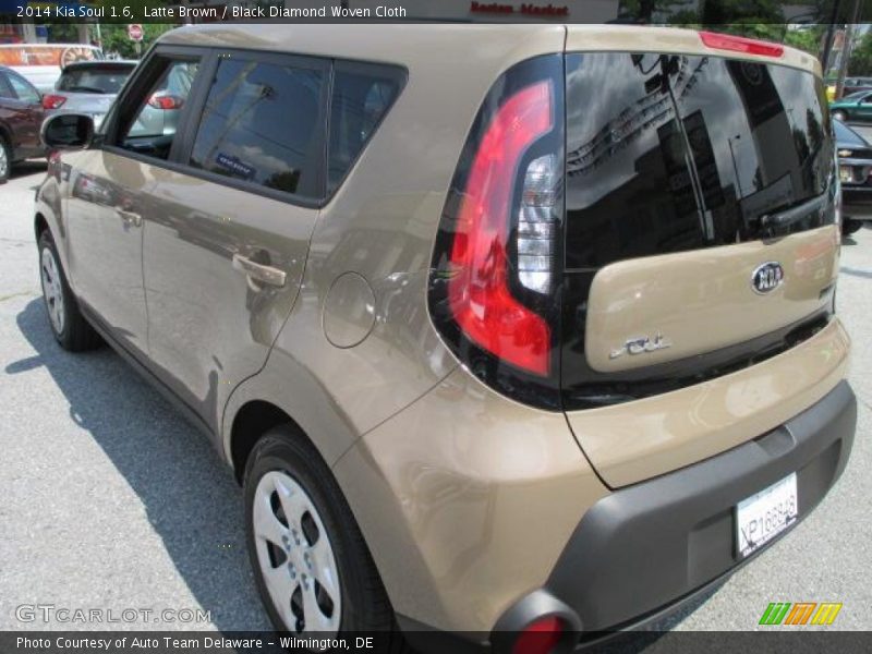 Latte Brown / Black Diamond Woven Cloth 2014 Kia Soul 1.6