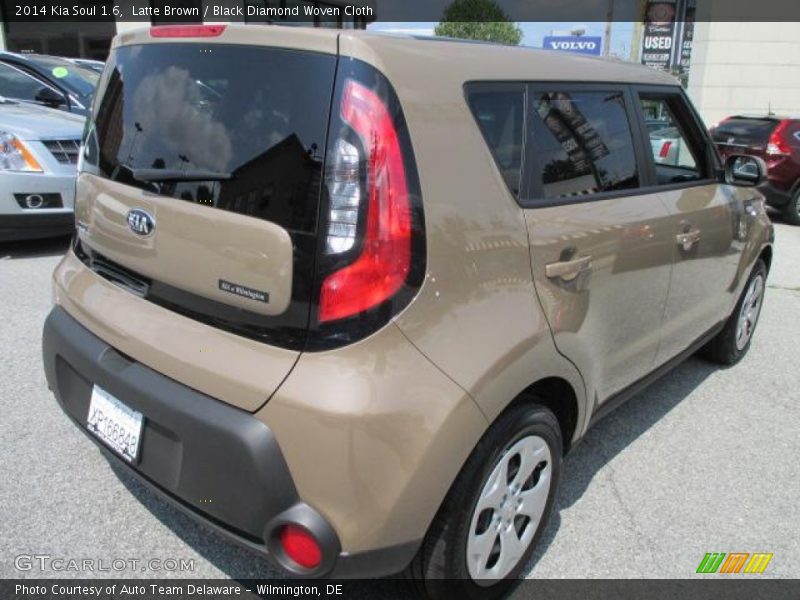 Latte Brown / Black Diamond Woven Cloth 2014 Kia Soul 1.6