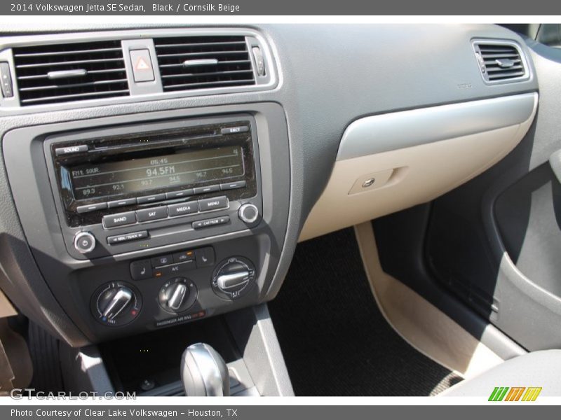 Black / Cornsilk Beige 2014 Volkswagen Jetta SE Sedan