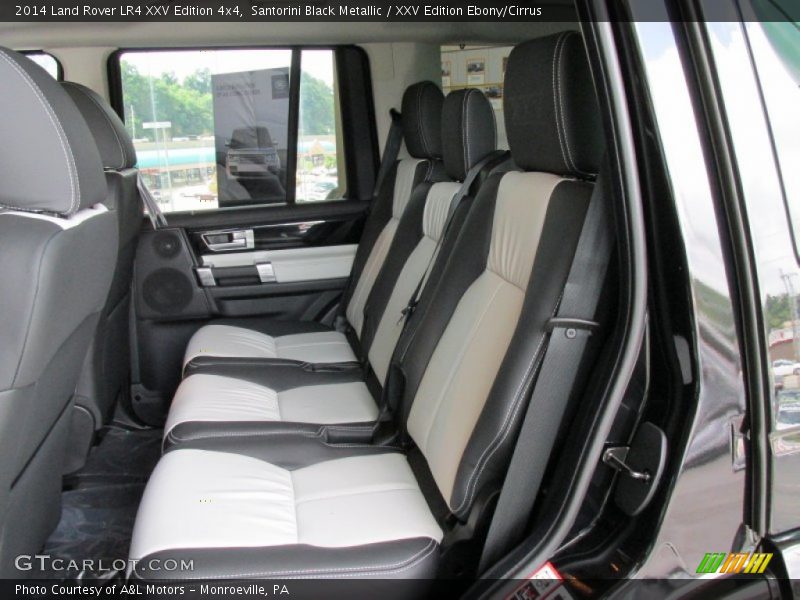 Rear Seat of 2014 LR4 XXV Edition 4x4