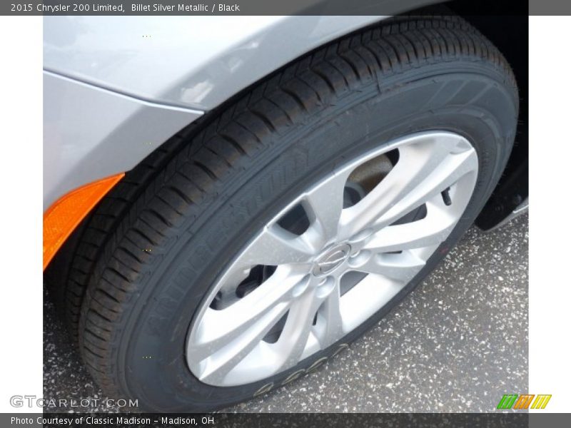 Billet Silver Metallic / Black 2015 Chrysler 200 Limited