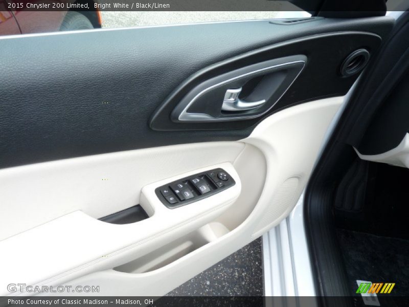 Bright White / Black/Linen 2015 Chrysler 200 Limited