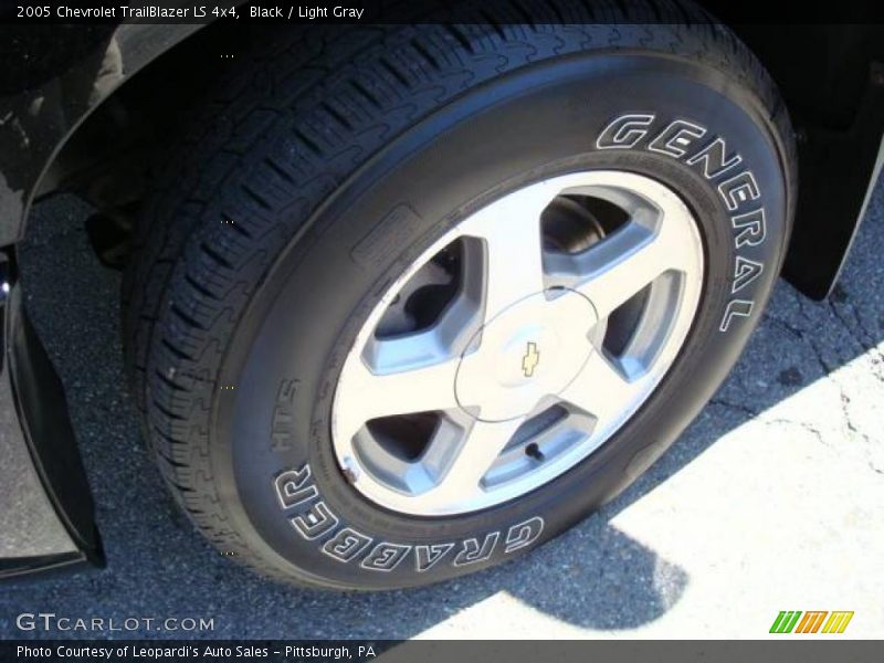 Black / Light Gray 2005 Chevrolet TrailBlazer LS 4x4