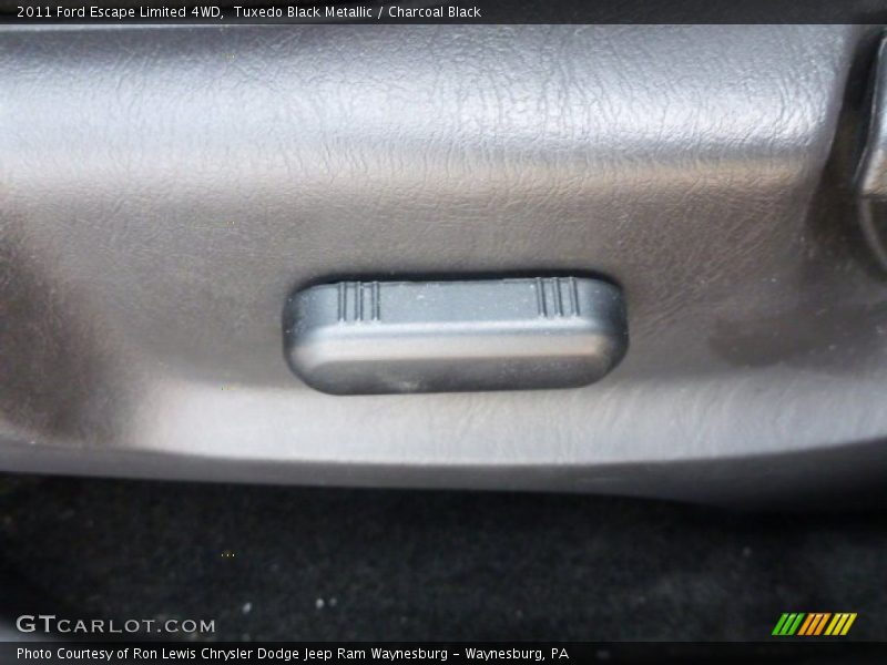 Tuxedo Black Metallic / Charcoal Black 2011 Ford Escape Limited 4WD