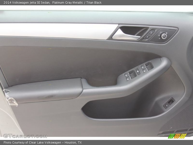 Platinum Gray Metallic / Titan Black 2014 Volkswagen Jetta SE Sedan