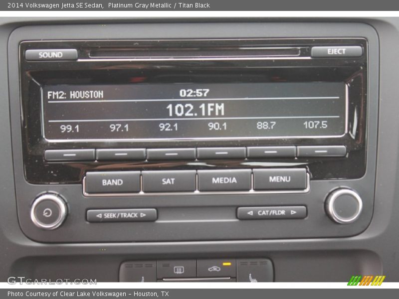 Platinum Gray Metallic / Titan Black 2014 Volkswagen Jetta SE Sedan