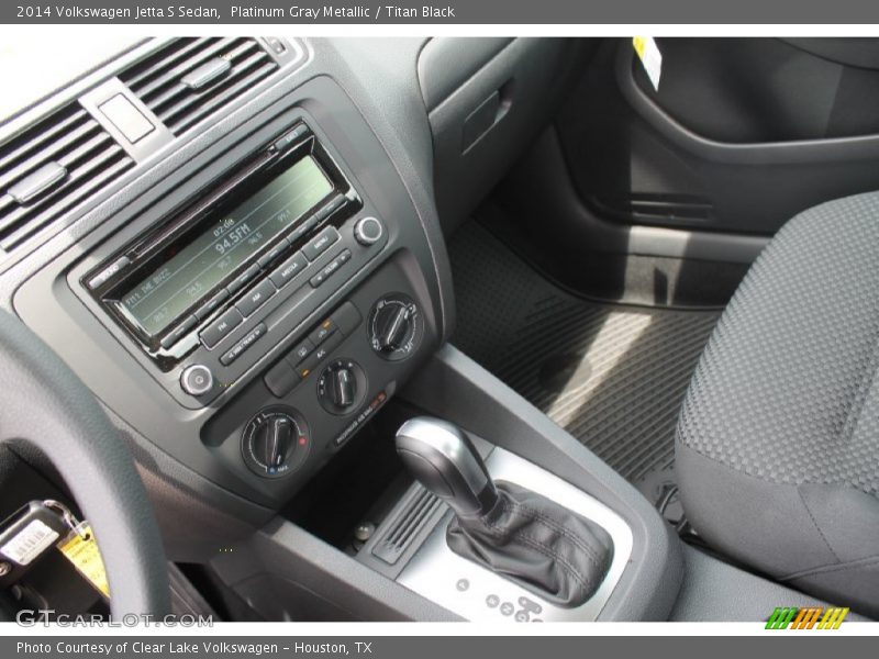 Platinum Gray Metallic / Titan Black 2014 Volkswagen Jetta S Sedan