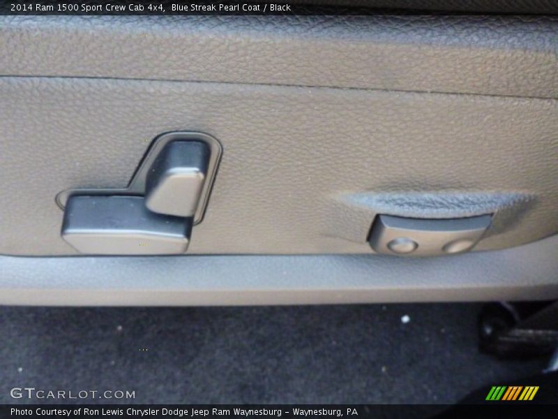 Blue Streak Pearl Coat / Black 2014 Ram 1500 Sport Crew Cab 4x4