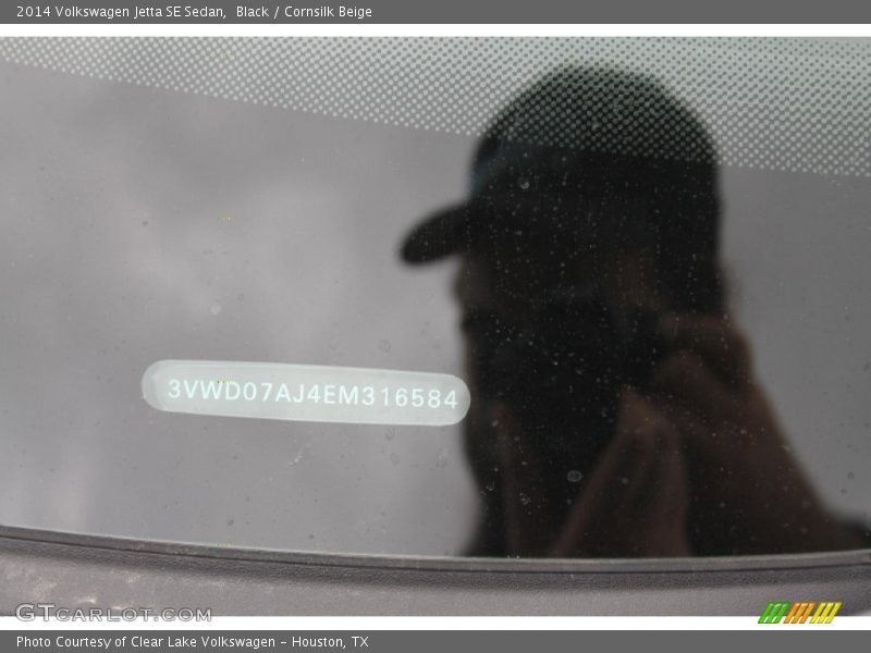 Black / Cornsilk Beige 2014 Volkswagen Jetta SE Sedan