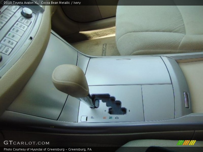 Cocoa Bean Metallic / Ivory 2010 Toyota Avalon XL