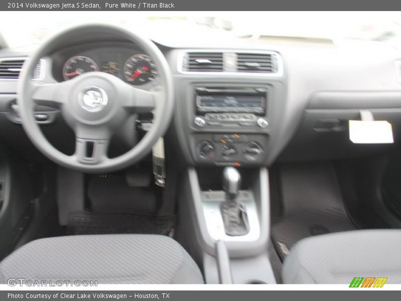 Pure White / Titan Black 2014 Volkswagen Jetta S Sedan