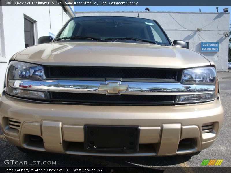 Sandstone Metallic / Light Cashmere/Ebony 2006 Chevrolet TrailBlazer LS 4x4