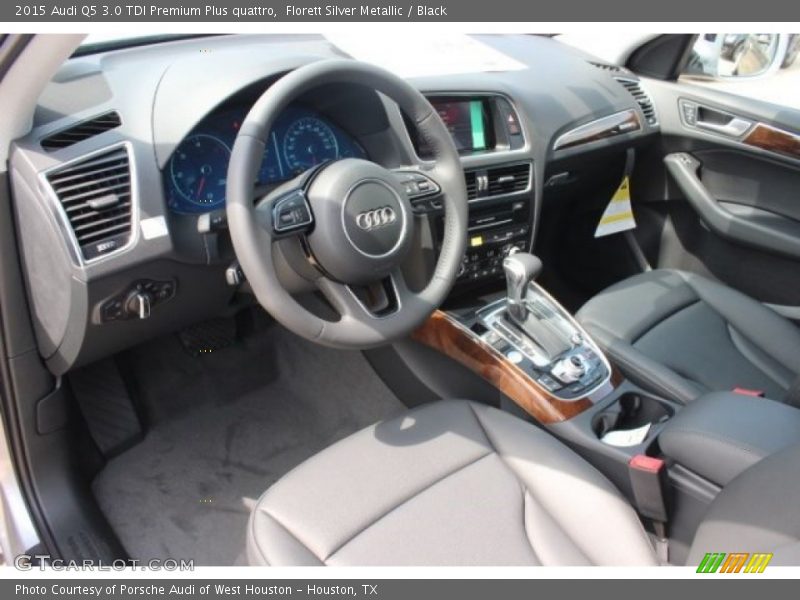 Florett Silver Metallic / Black 2015 Audi Q5 3.0 TDI Premium Plus quattro