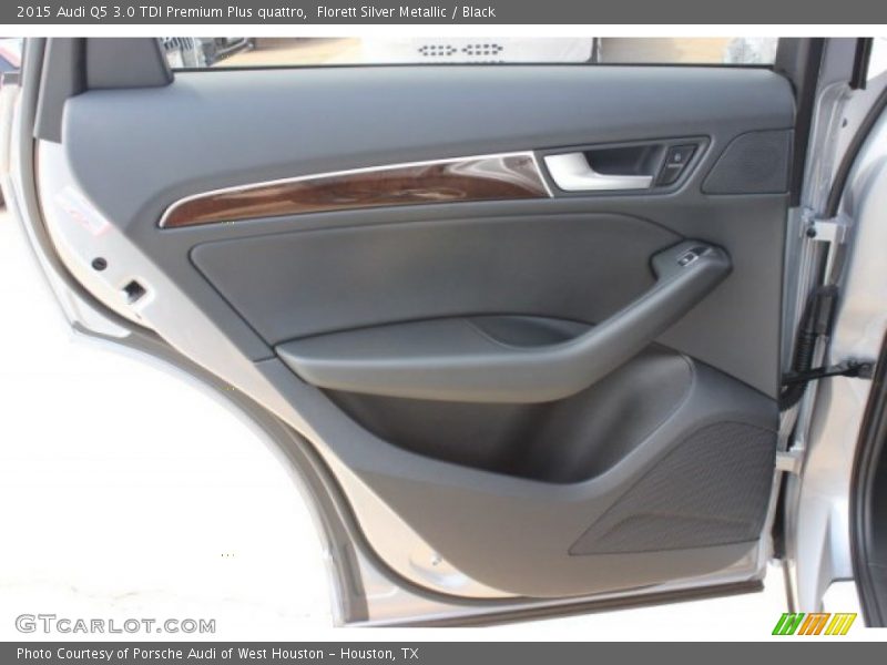 Florett Silver Metallic / Black 2015 Audi Q5 3.0 TDI Premium Plus quattro