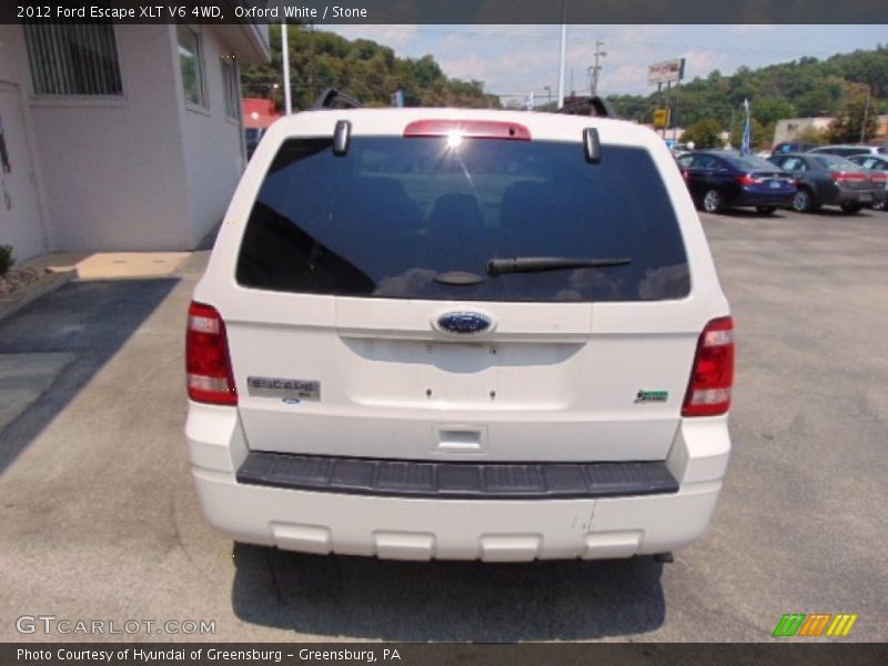 Oxford White / Stone 2012 Ford Escape XLT V6 4WD