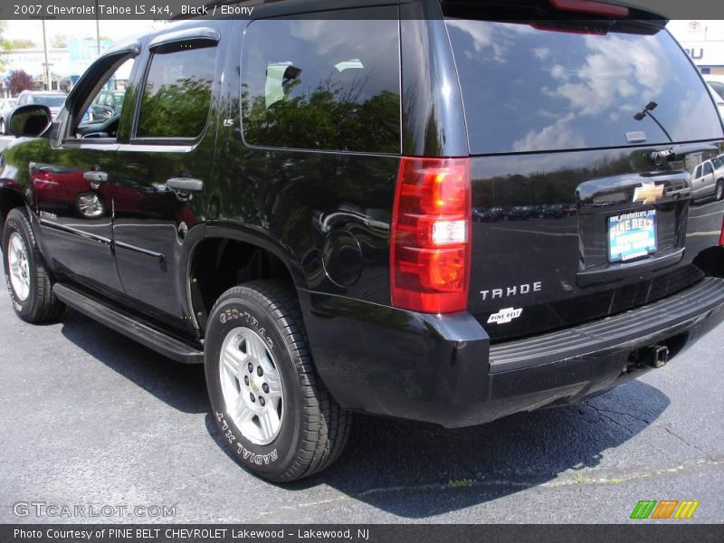 Black / Ebony 2007 Chevrolet Tahoe LS 4x4