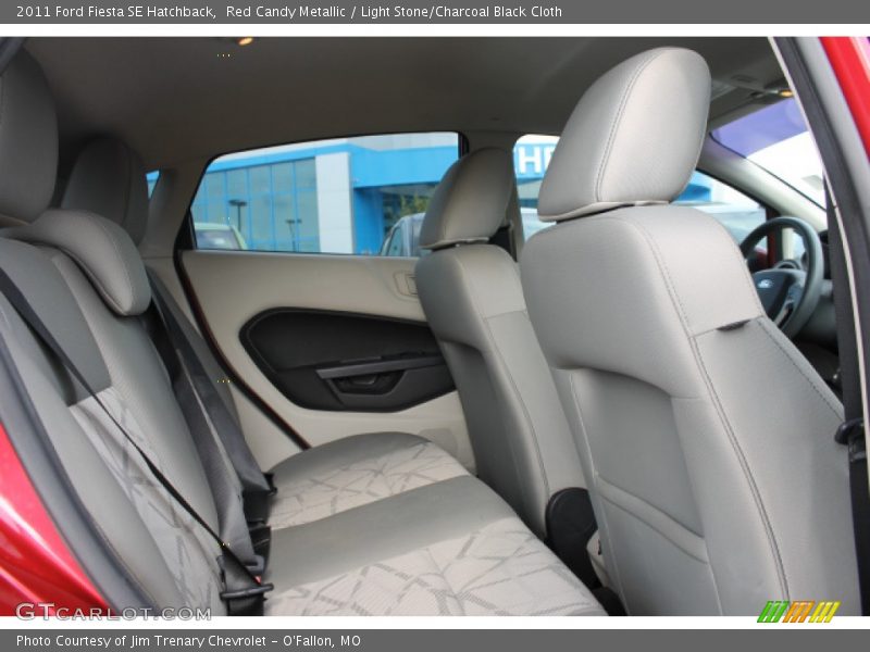 Red Candy Metallic / Light Stone/Charcoal Black Cloth 2011 Ford Fiesta SE Hatchback