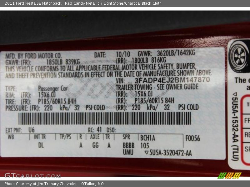 Red Candy Metallic / Light Stone/Charcoal Black Cloth 2011 Ford Fiesta SE Hatchback