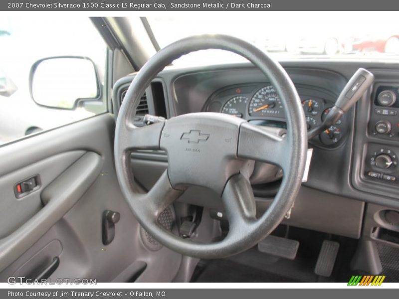 Sandstone Metallic / Dark Charcoal 2007 Chevrolet Silverado 1500 Classic LS Regular Cab