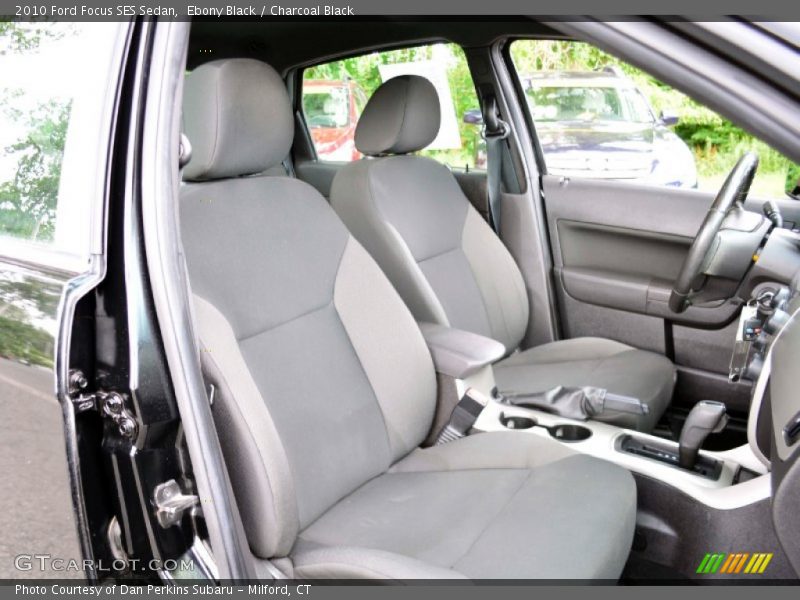 Ebony Black / Charcoal Black 2010 Ford Focus SES Sedan