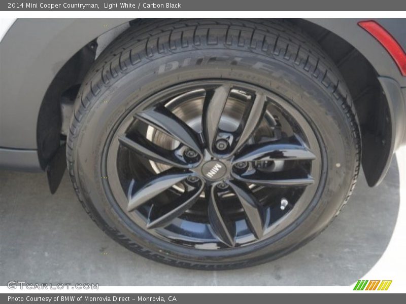 Light White / Carbon Black 2014 Mini Cooper Countryman