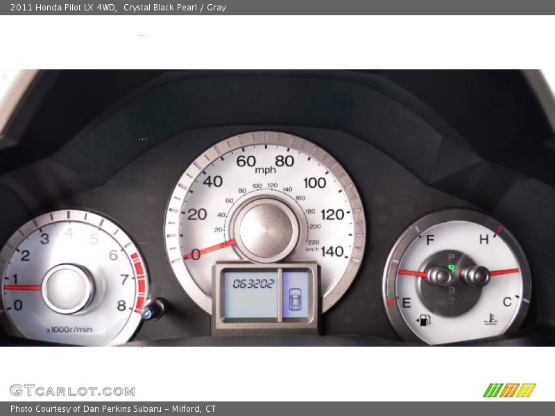 Crystal Black Pearl / Gray 2011 Honda Pilot LX 4WD