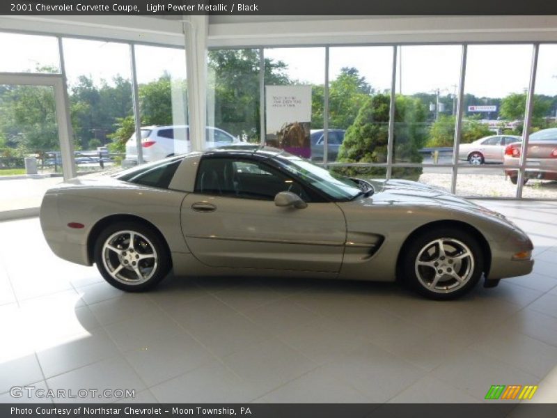 Light Pewter Metallic / Black 2001 Chevrolet Corvette Coupe