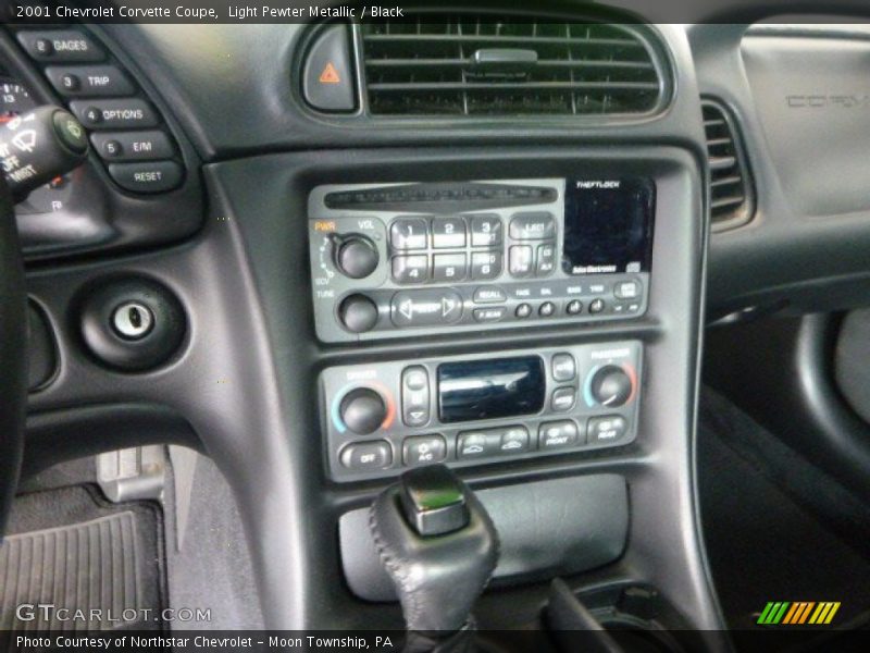 Light Pewter Metallic / Black 2001 Chevrolet Corvette Coupe