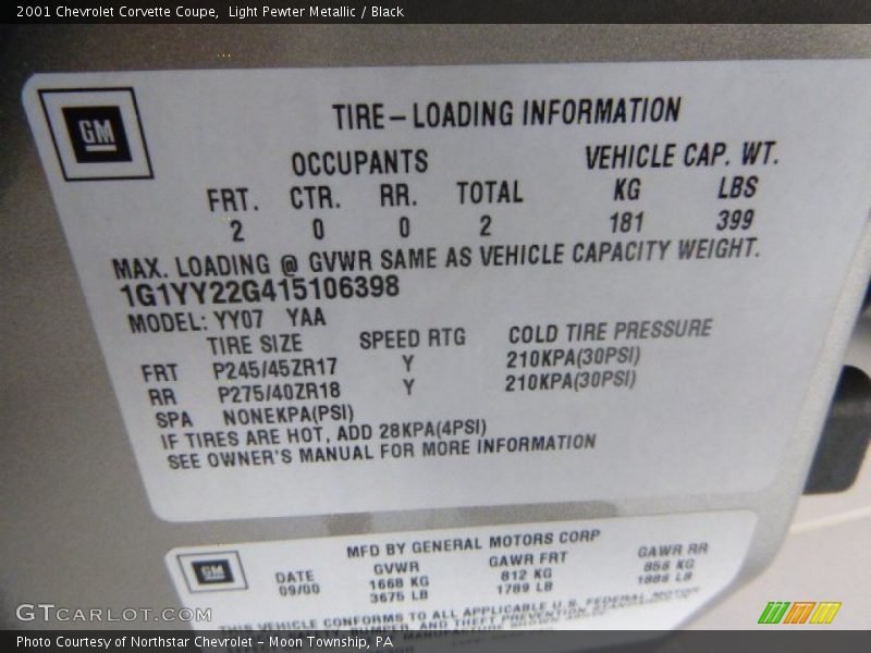 Light Pewter Metallic / Black 2001 Chevrolet Corvette Coupe