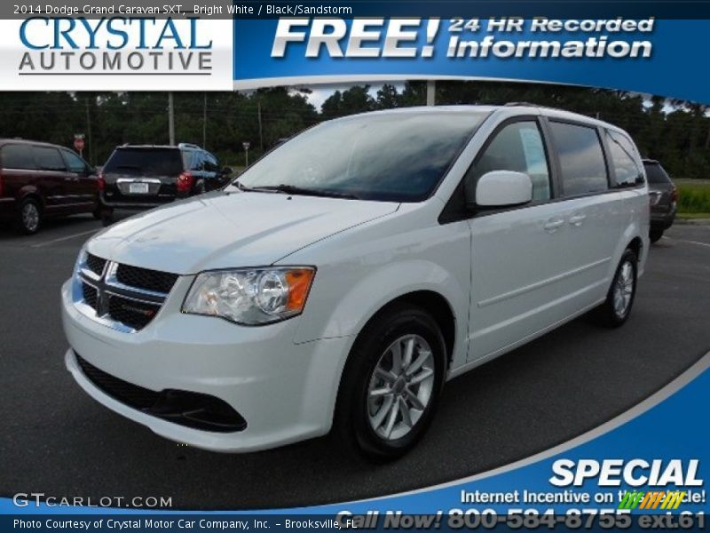 Bright White / Black/Sandstorm 2014 Dodge Grand Caravan SXT