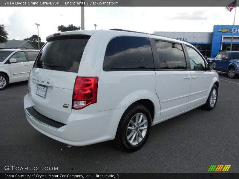 Bright White / Black/Sandstorm 2014 Dodge Grand Caravan SXT