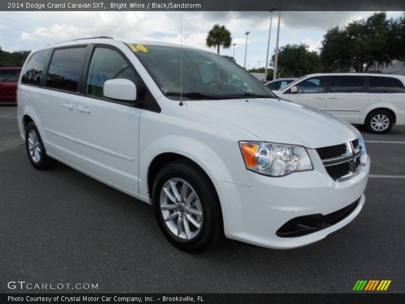 Bright White / Black/Sandstorm 2014 Dodge Grand Caravan SXT