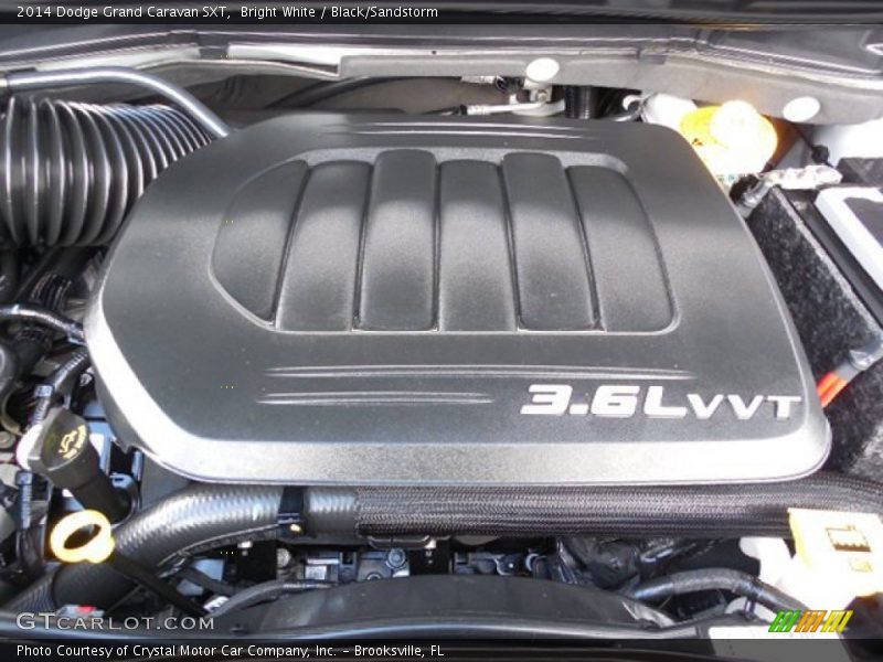 Bright White / Black/Sandstorm 2014 Dodge Grand Caravan SXT