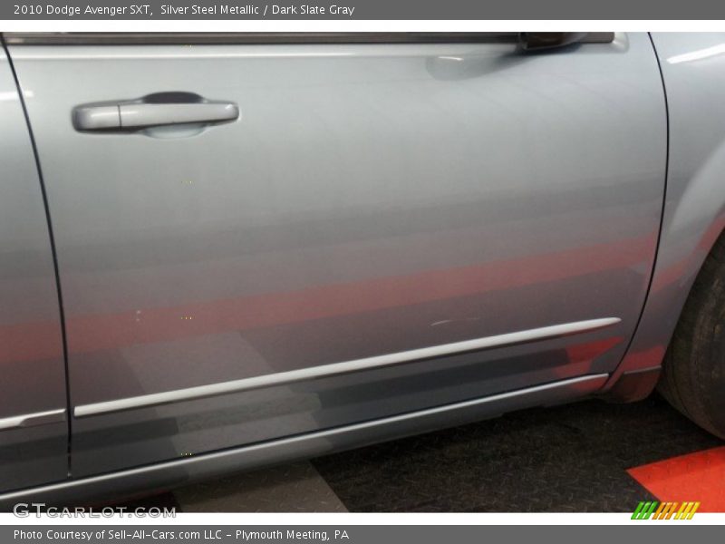 Silver Steel Metallic / Dark Slate Gray 2010 Dodge Avenger SXT
