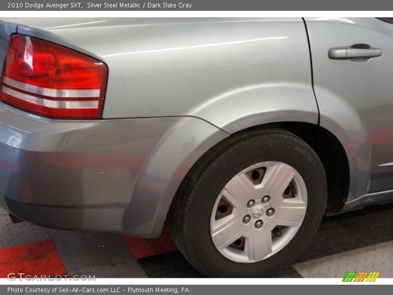 Silver Steel Metallic / Dark Slate Gray 2010 Dodge Avenger SXT