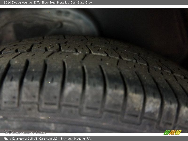 Silver Steel Metallic / Dark Slate Gray 2010 Dodge Avenger SXT