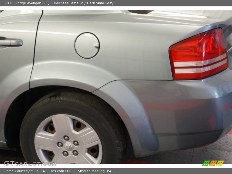 Silver Steel Metallic / Dark Slate Gray 2010 Dodge Avenger SXT