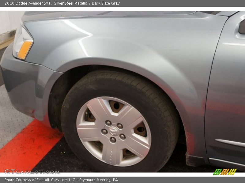 Silver Steel Metallic / Dark Slate Gray 2010 Dodge Avenger SXT